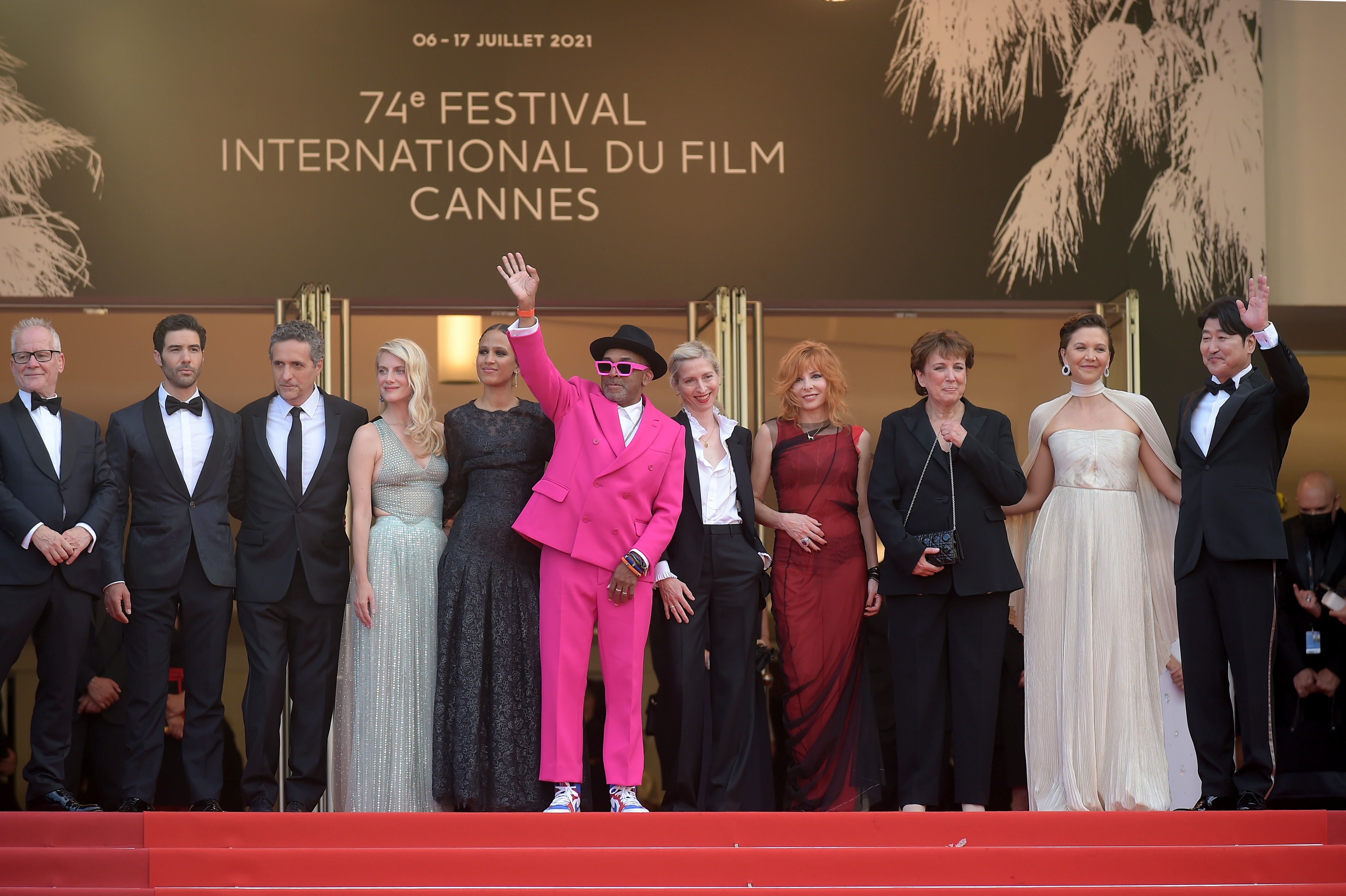 Cannes 221