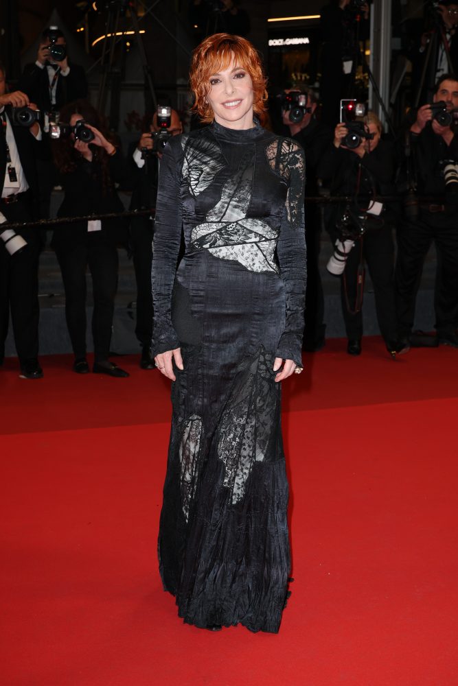 Cannes 221